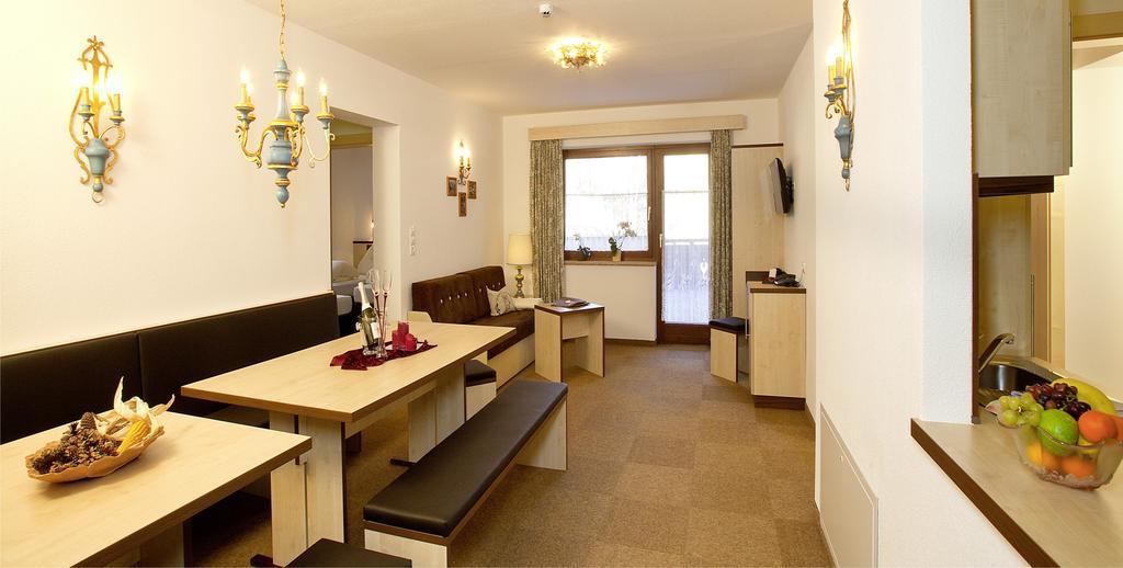 Appartement Alpin Solden Phòng bức ảnh