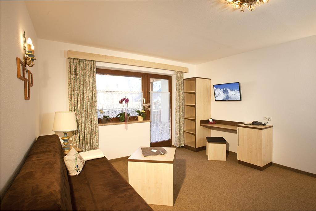 Appartement Alpin Solden Phòng bức ảnh